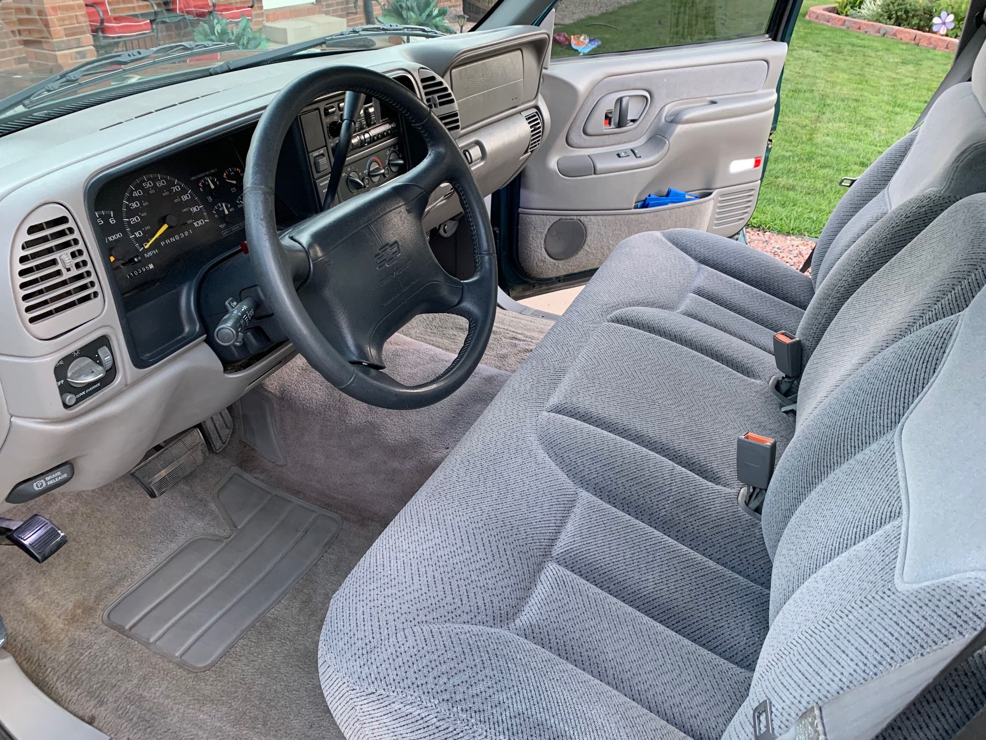 Used 1997 Chevrolet Silverado 1500 2WD Regular Cab w/ Preferred Equipment Group 2 image 12