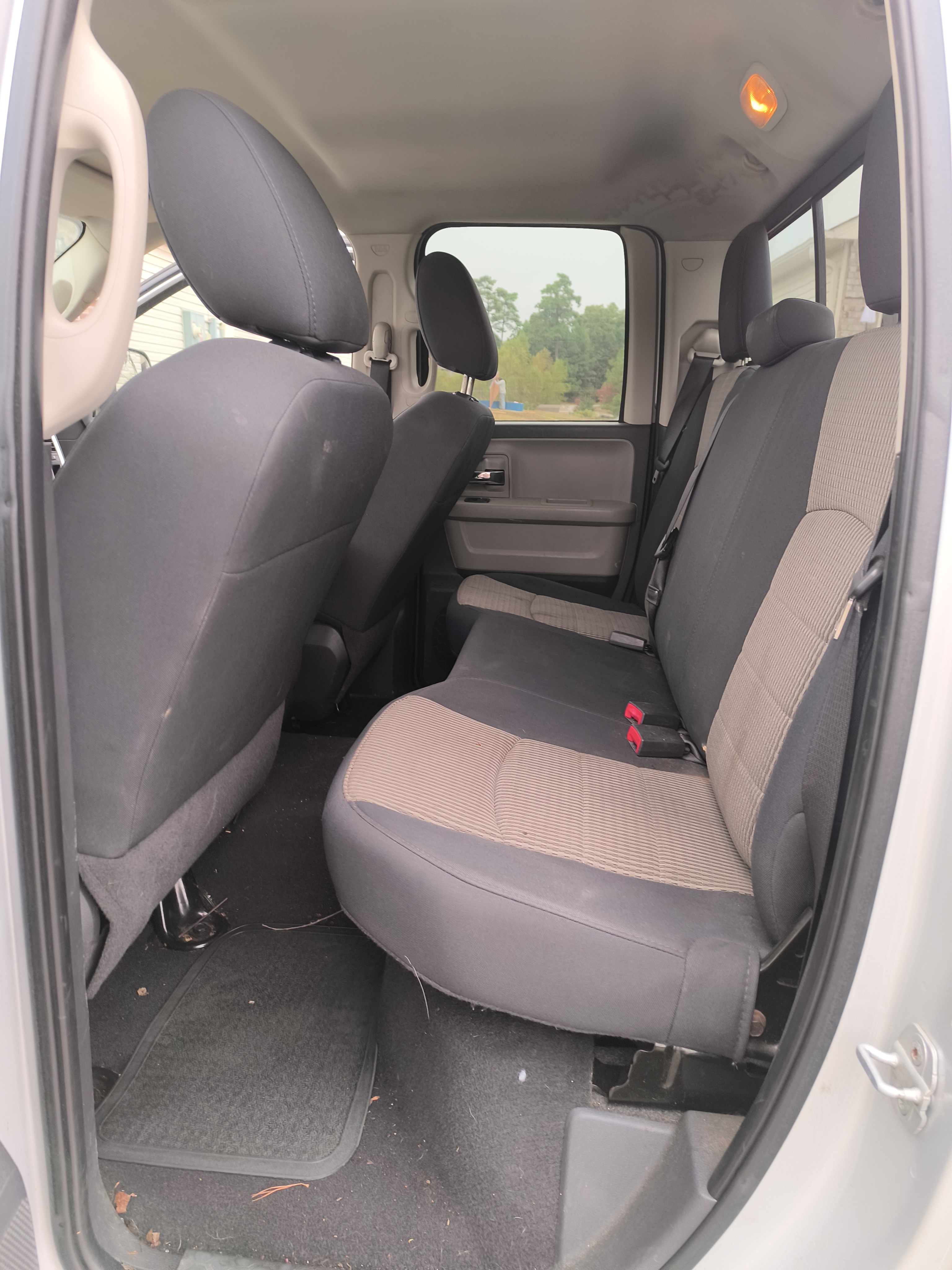 Used 2011 RAM 1500 Classic SLT AWD/4WD image 5