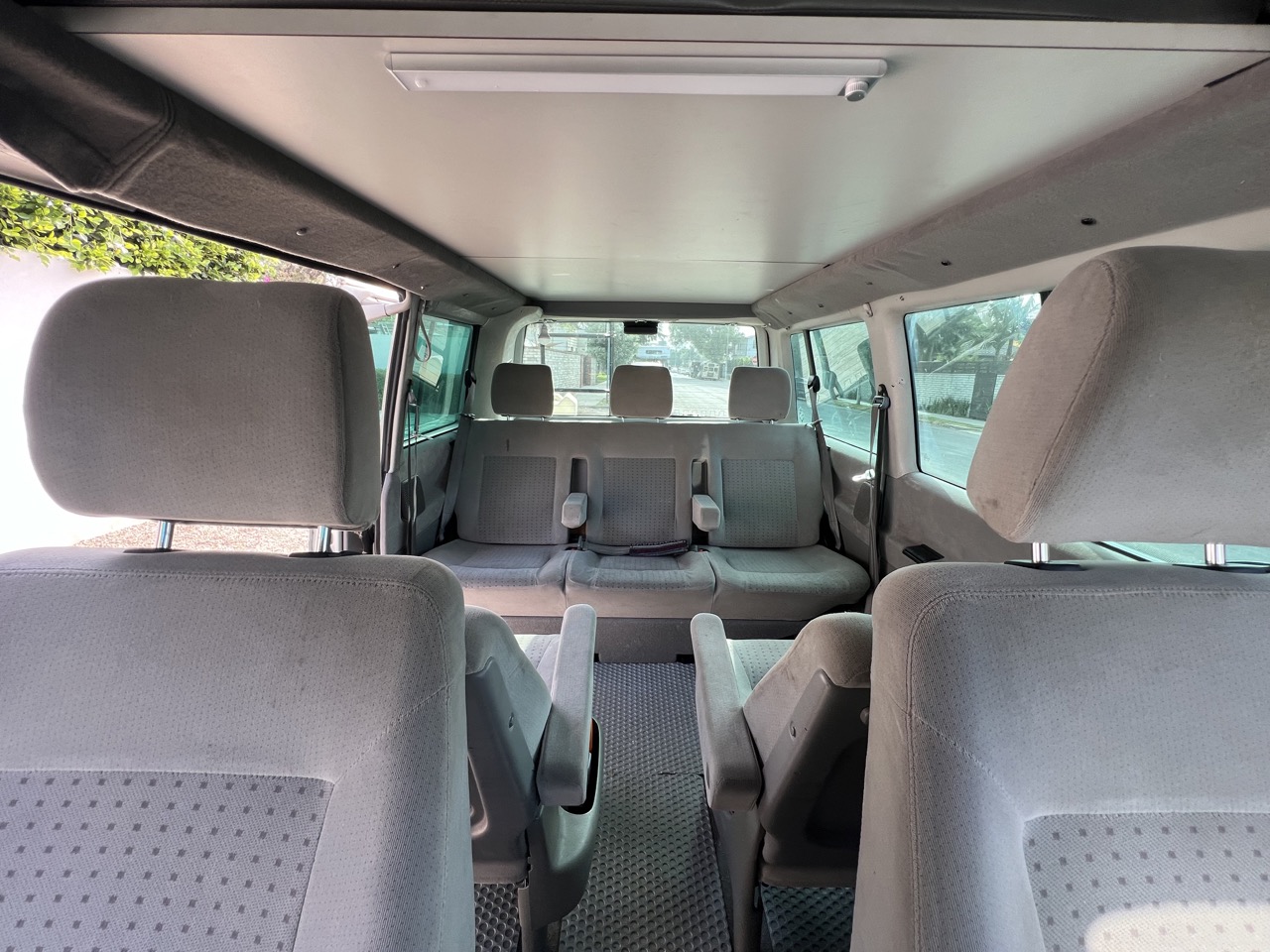 Used 2002 Volkswagen Eurovan GLS FWD image 11