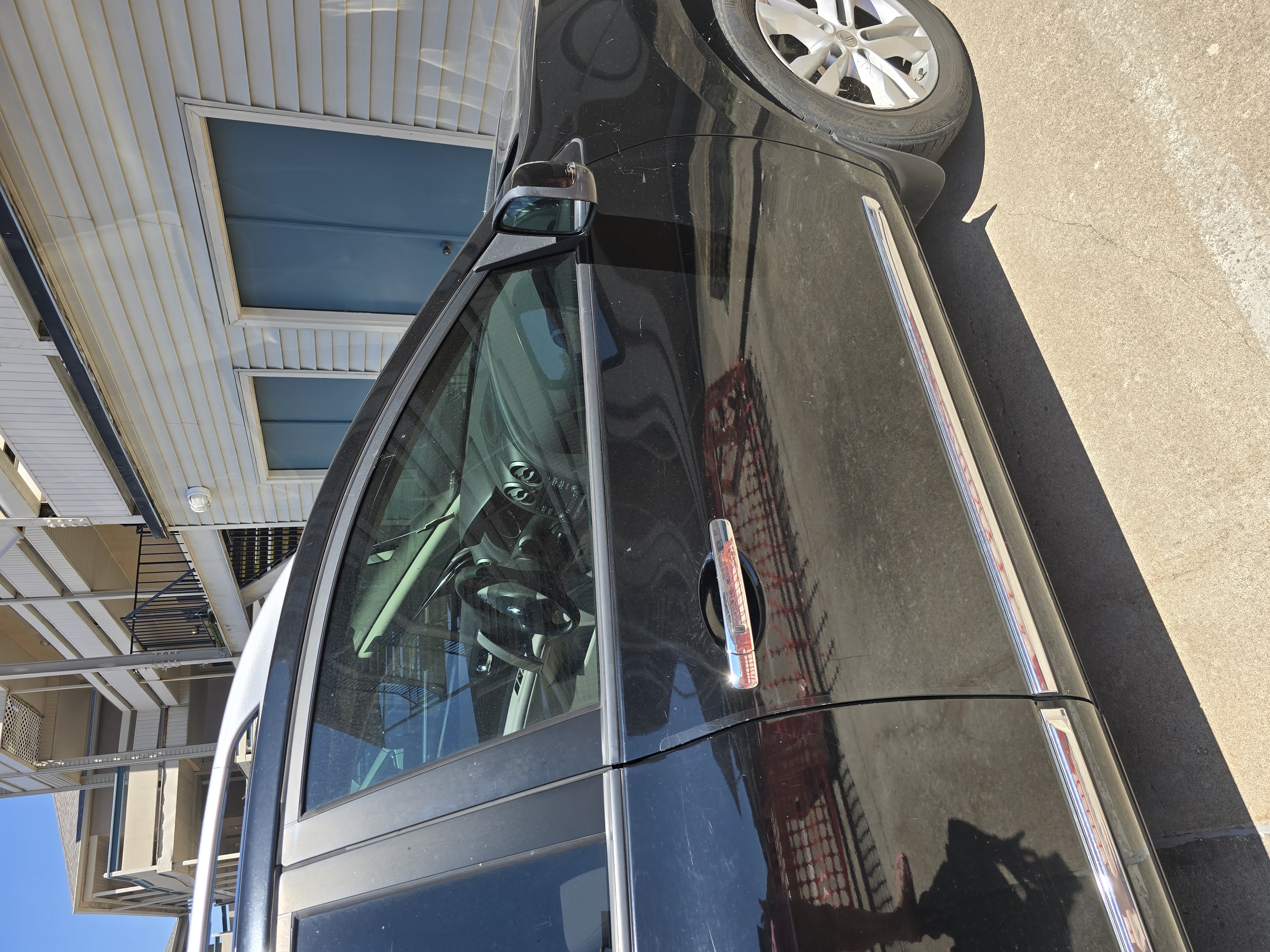 Used 2012 Nissan Rogue SV FWD image 12