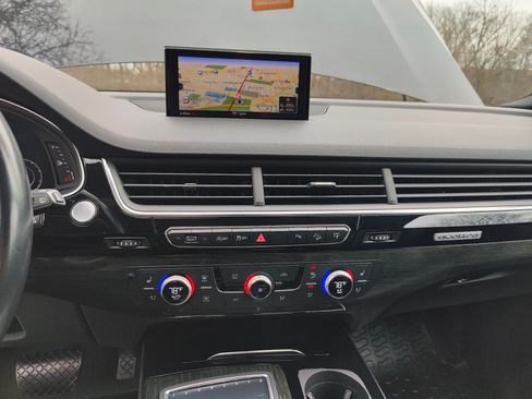 Used 2017 Audi Q7 3.0T Premium Plus image 22