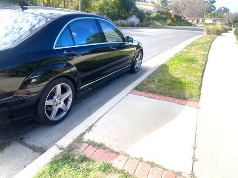 Used 2011 Mercedes-Benz S 400 S 400 Hybrid Sedan 4D image 6