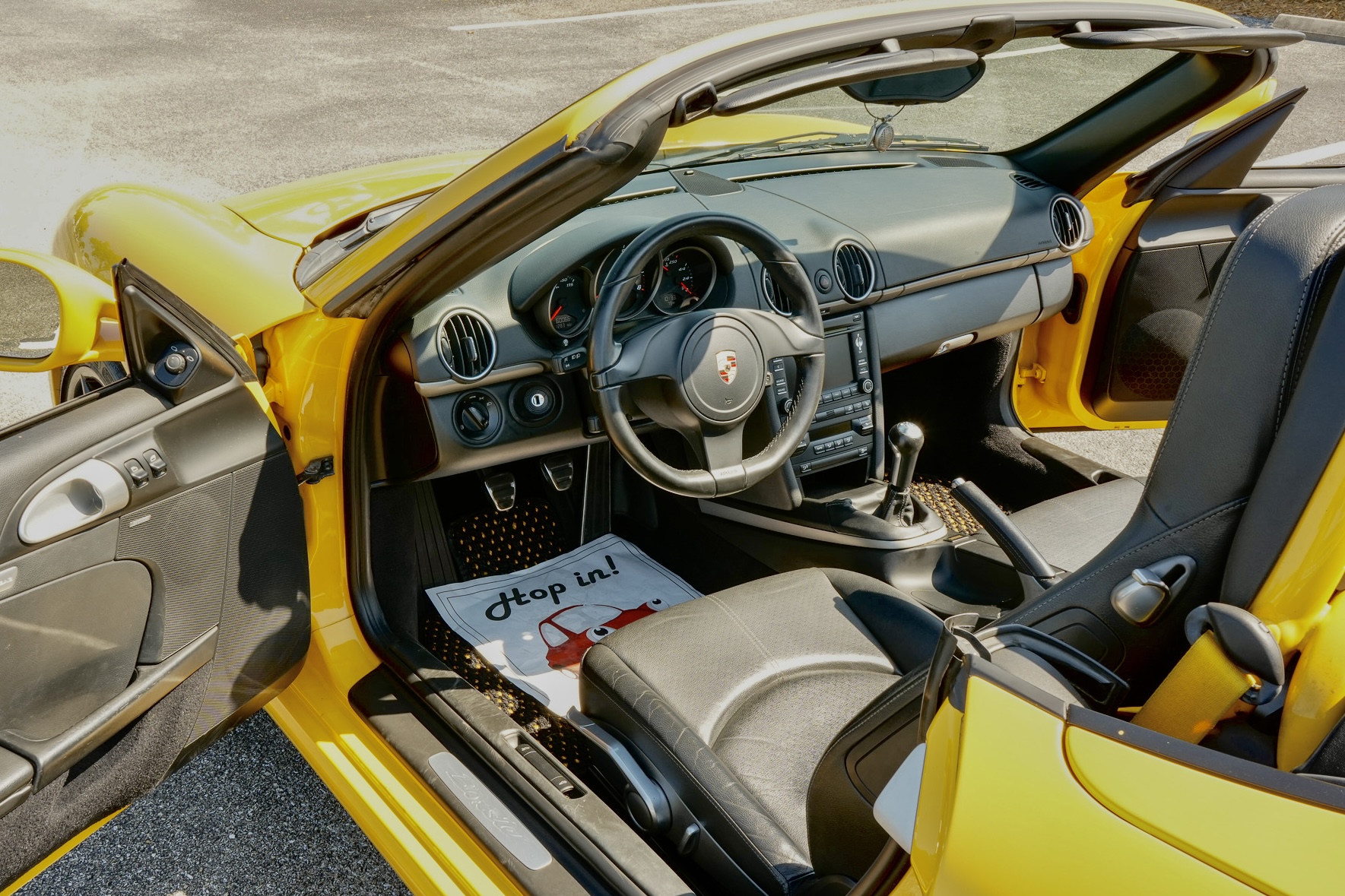 Used 2010 Porsche Boxster RWD image 10