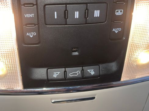 Used 2015 Jeep Grand Cherokee Summit image 22