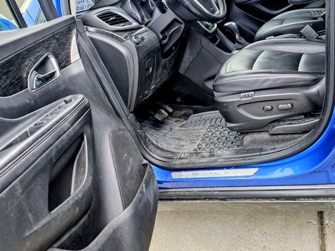 Used 2015 Buick Encore Leather image 5