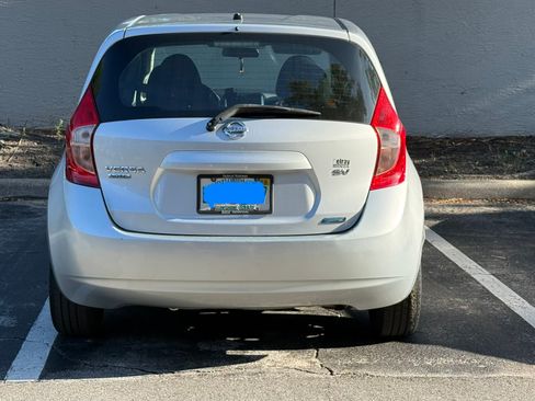 Used 2014 Nissan Versa Note SV FWD image 5