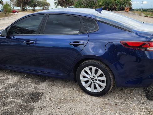 Used 2018 Kia Optima S image 5