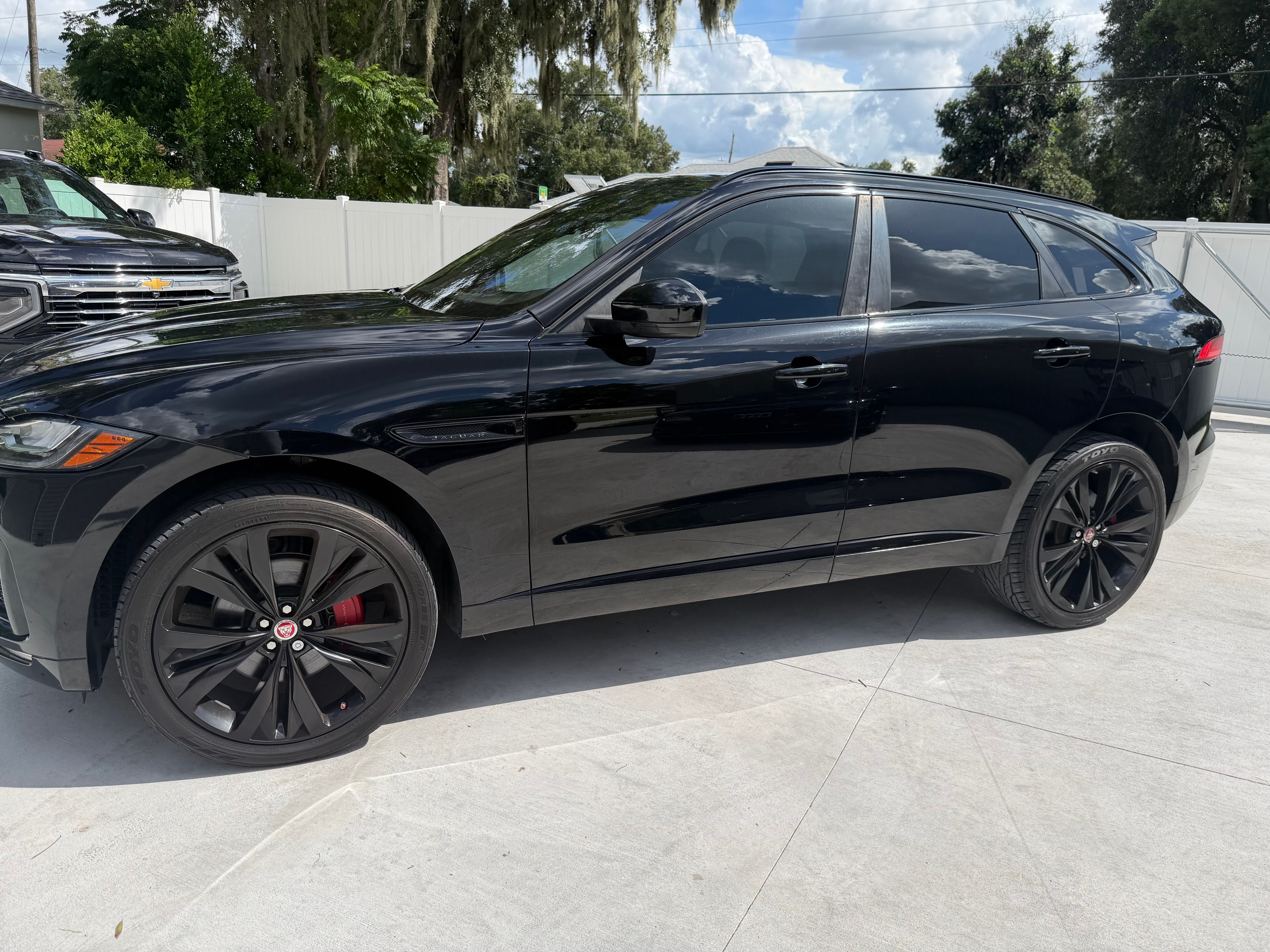 Used 2017 Jaguar F-PACE S AWD/4WD image 5