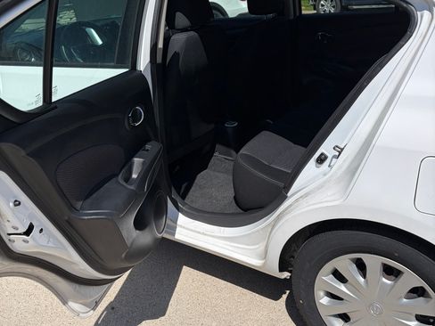 Used 2017 Nissan Versa SV FWD image 14