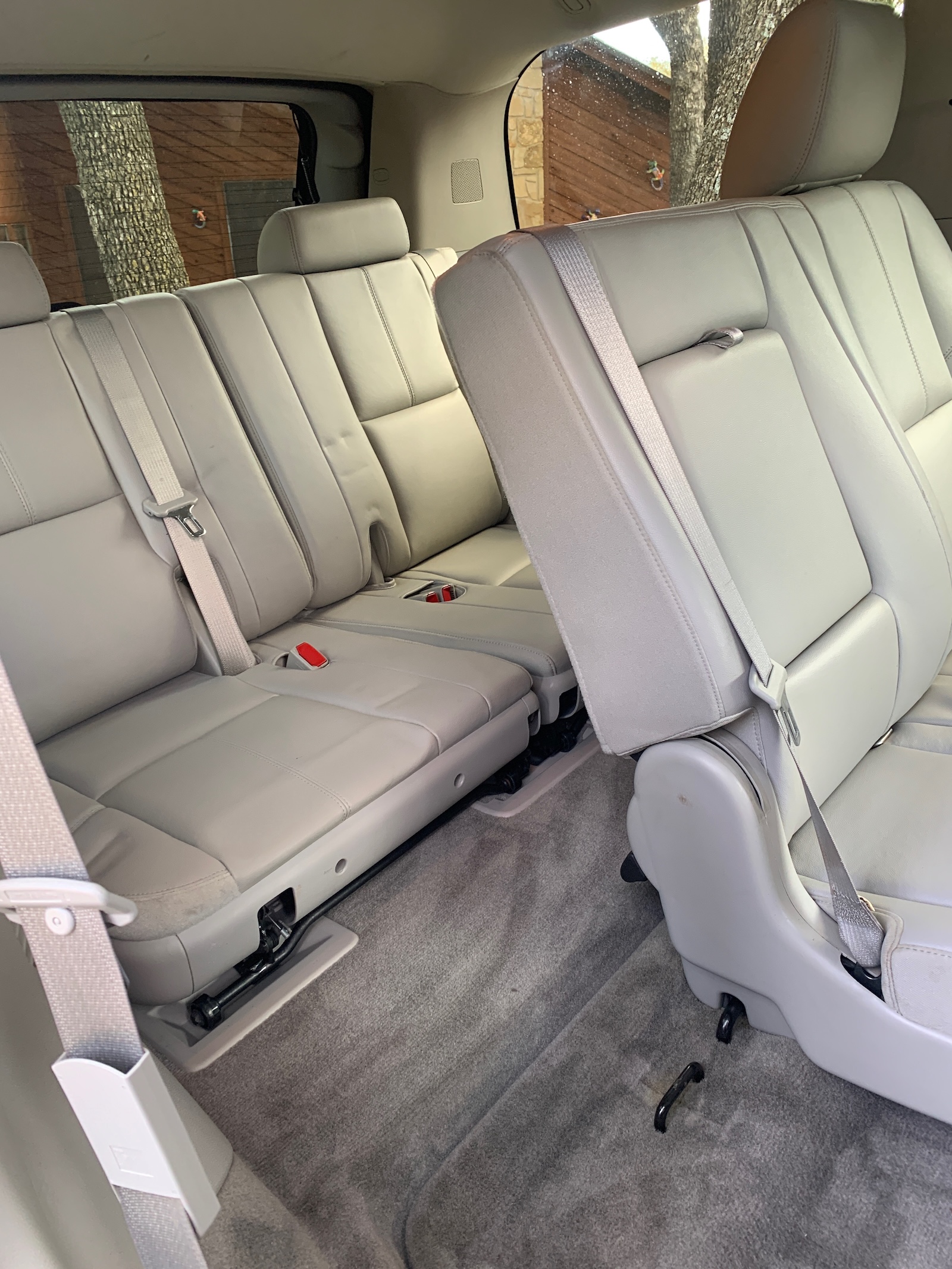 Used 2012 GMC Yukon SLT w/ SLT-2 Equipment Package AWD/4WD image 20