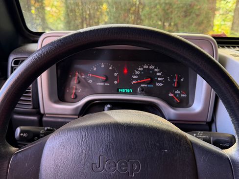 Used 2004 Jeep Wrangler X w/ Columbia Edition Group image 10