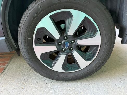 Used 2018 Subaru Forester 2.5i Premium AWD/4WD image 15