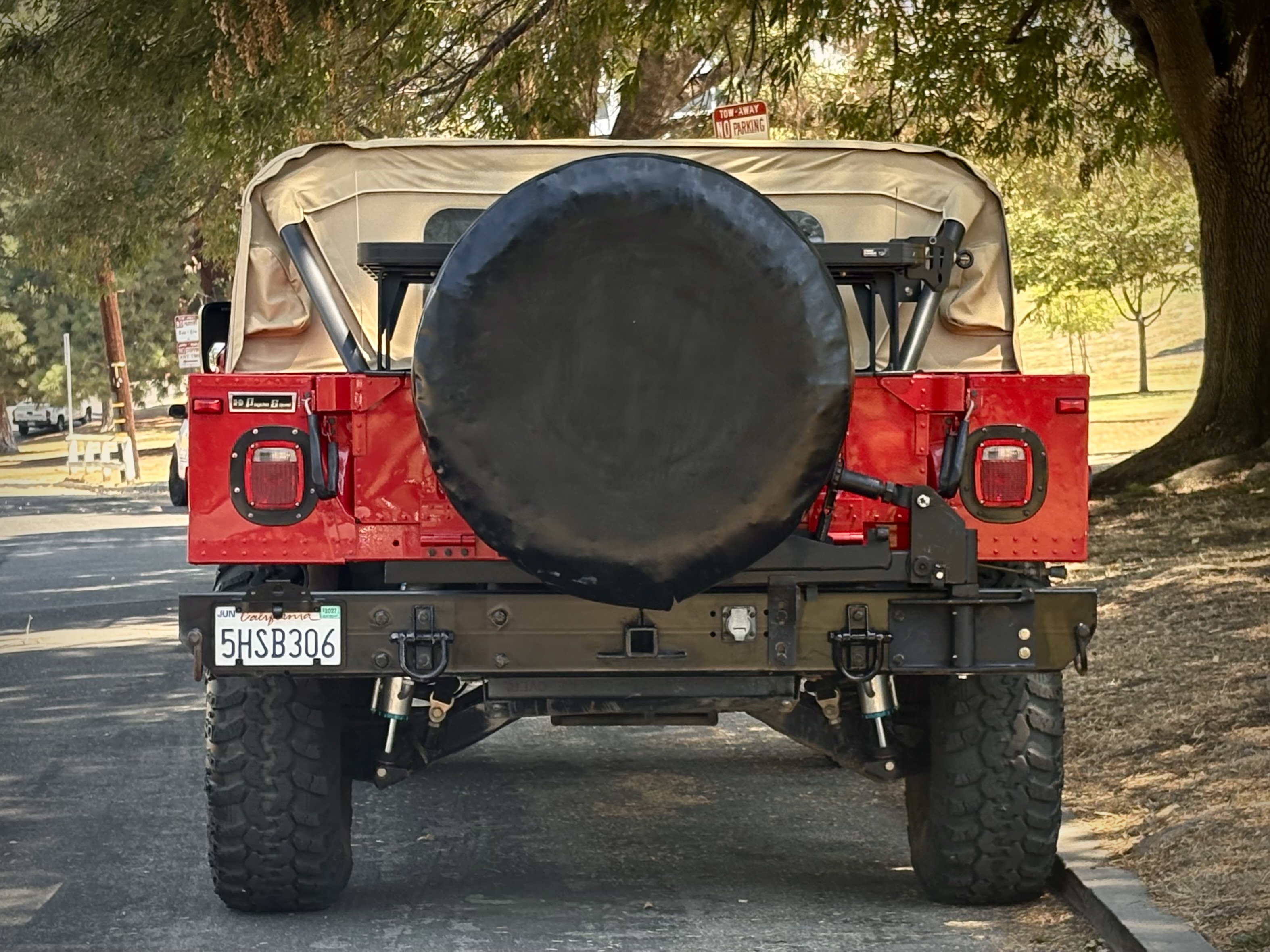 Used 1997 HUMMER H1 4-Door Open Top AWD/4WD image 5