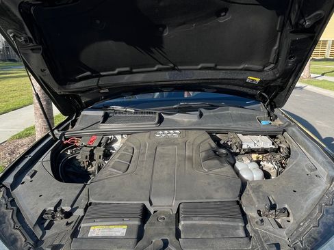 Used 2017 Audi Q7 3.0T Premium Plus image 12