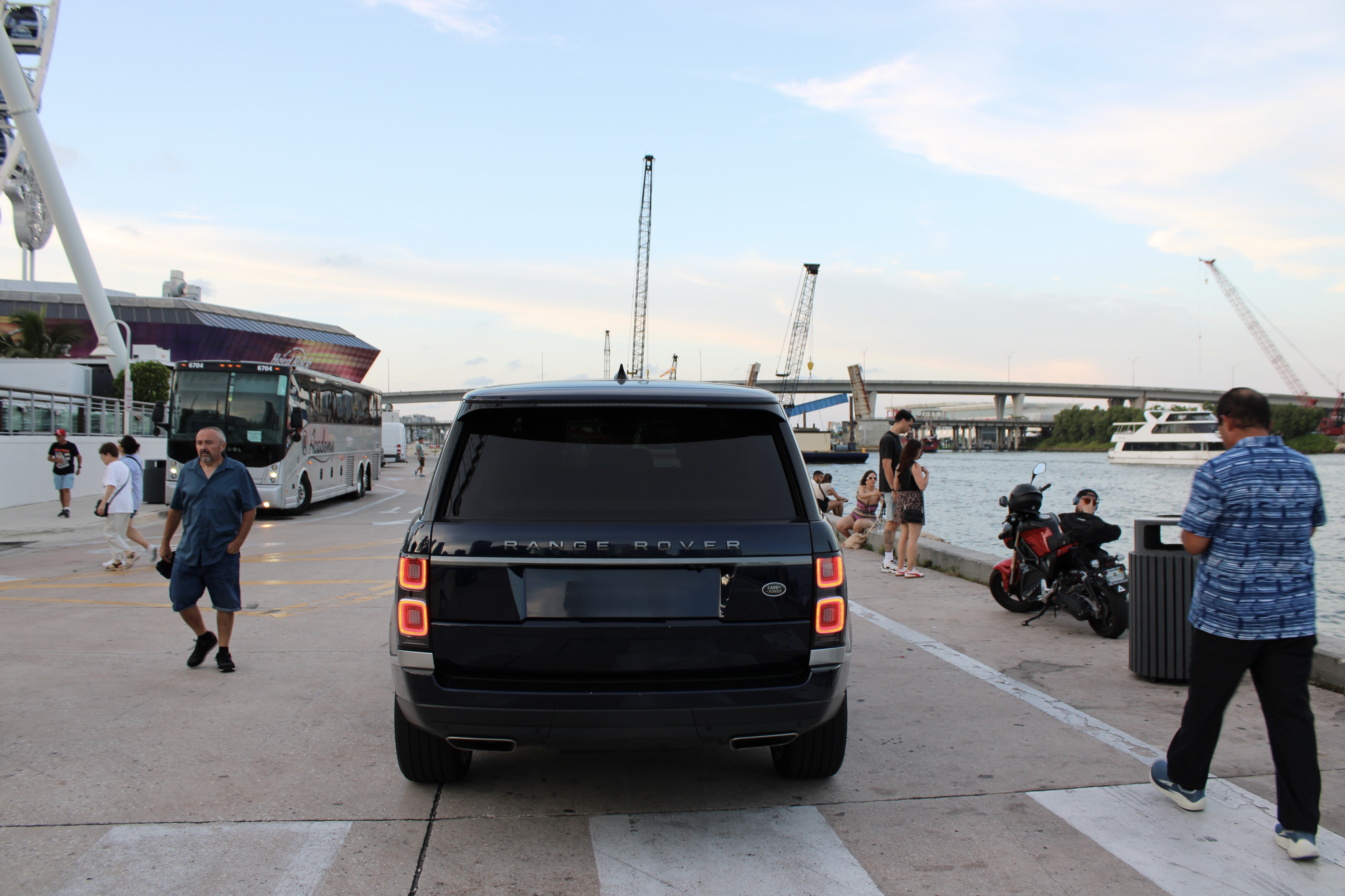 Used 2021 Land Rover Range Rover AWD/4WD image 8