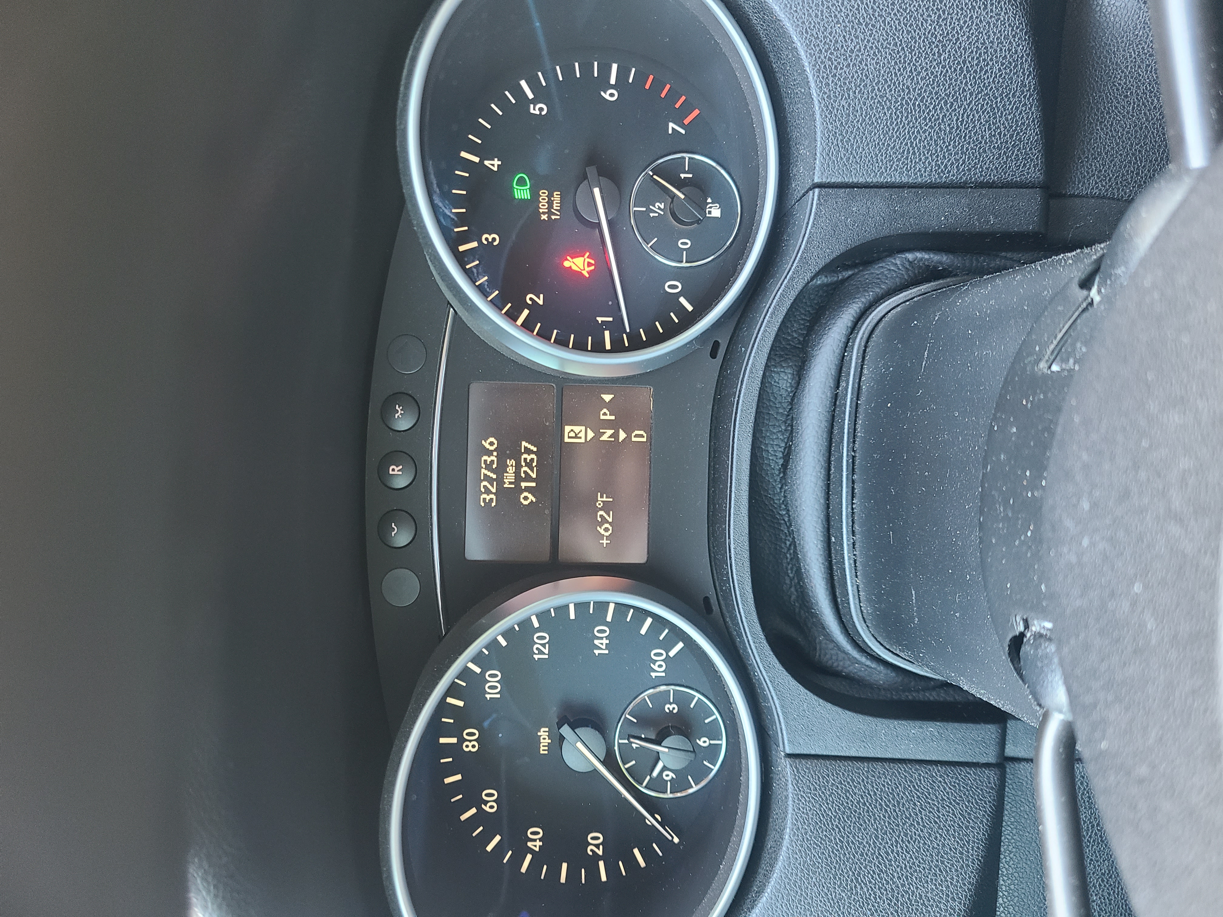 Used 2010 Mercedes-Benz ML 350 4MATIC image 9