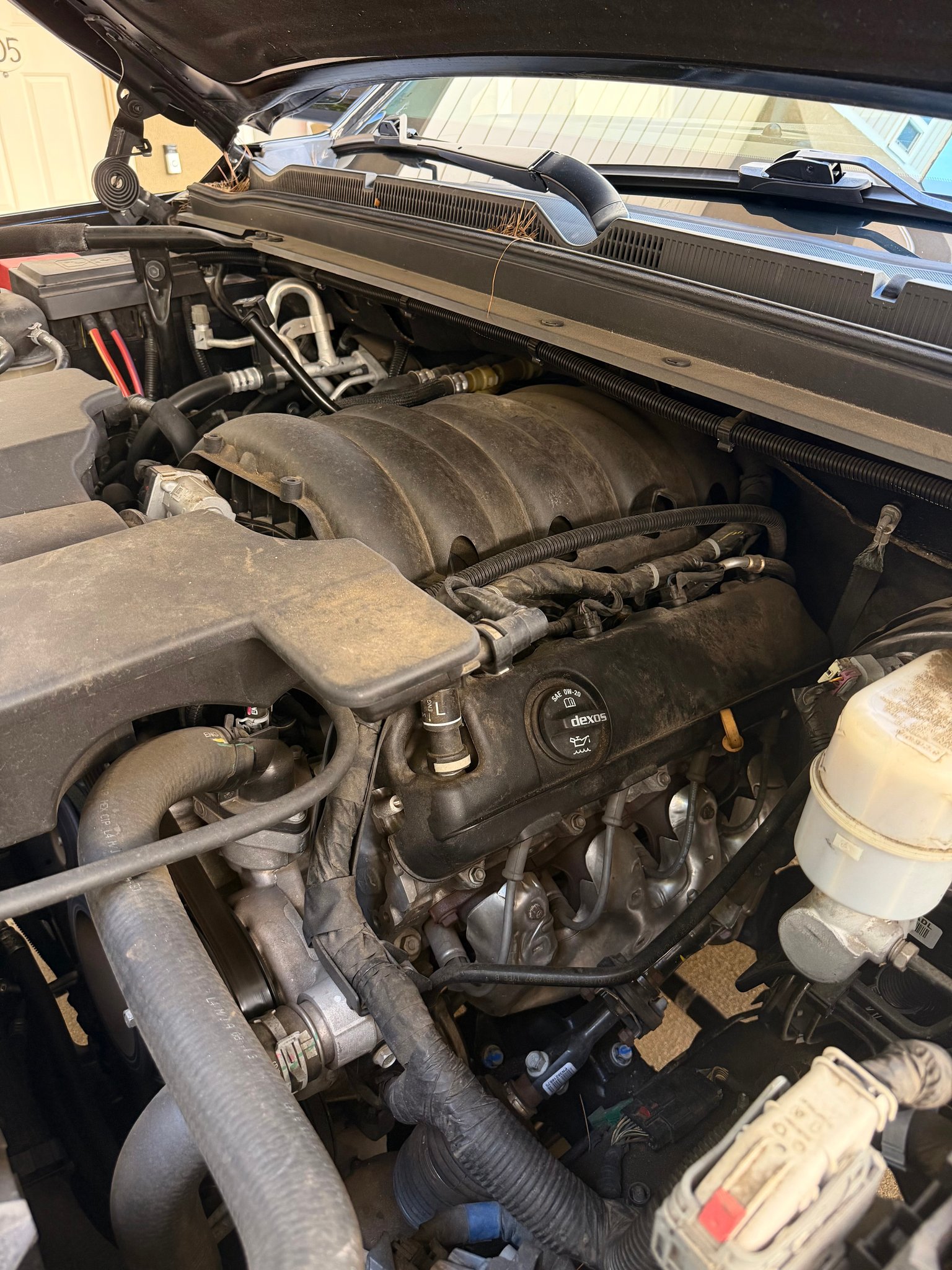 Used 2019 Chevrolet Suburban LT RWD image 16