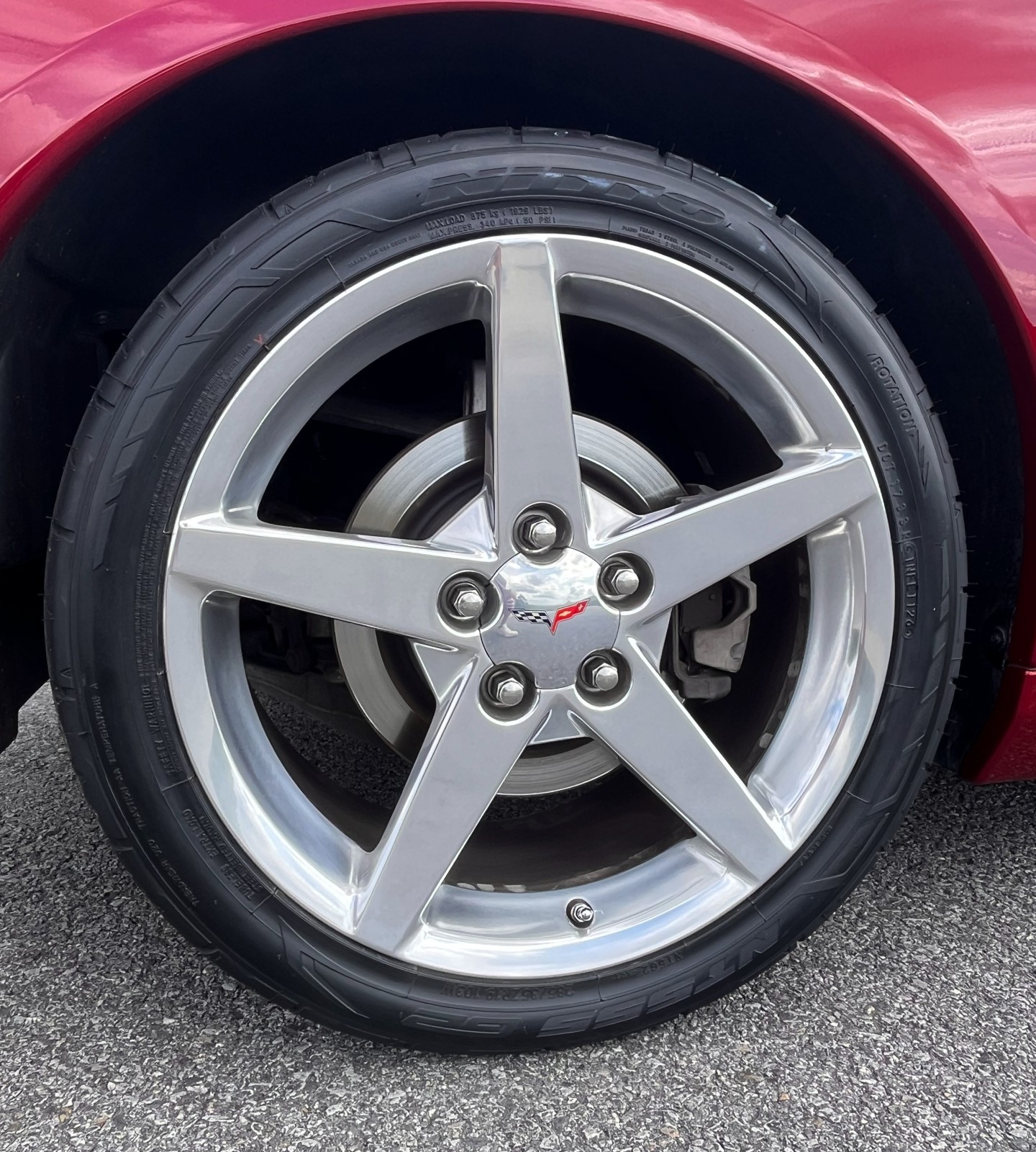 Used 2006 Chevrolet Corvette Coupe w/ Preferred Equipment Group RWD image 17