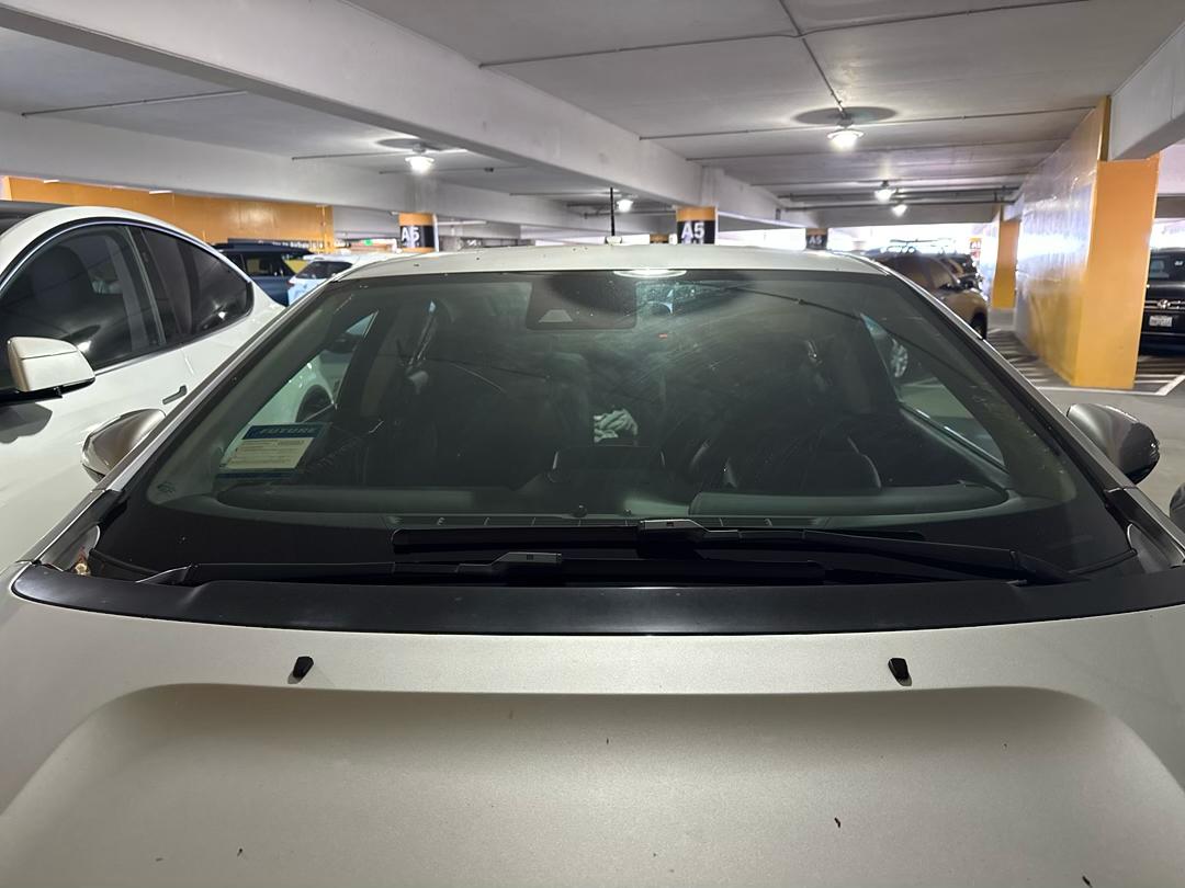 Used 2015 Chevrolet Volt Premium w/ Premium Trim Package FWD image 14