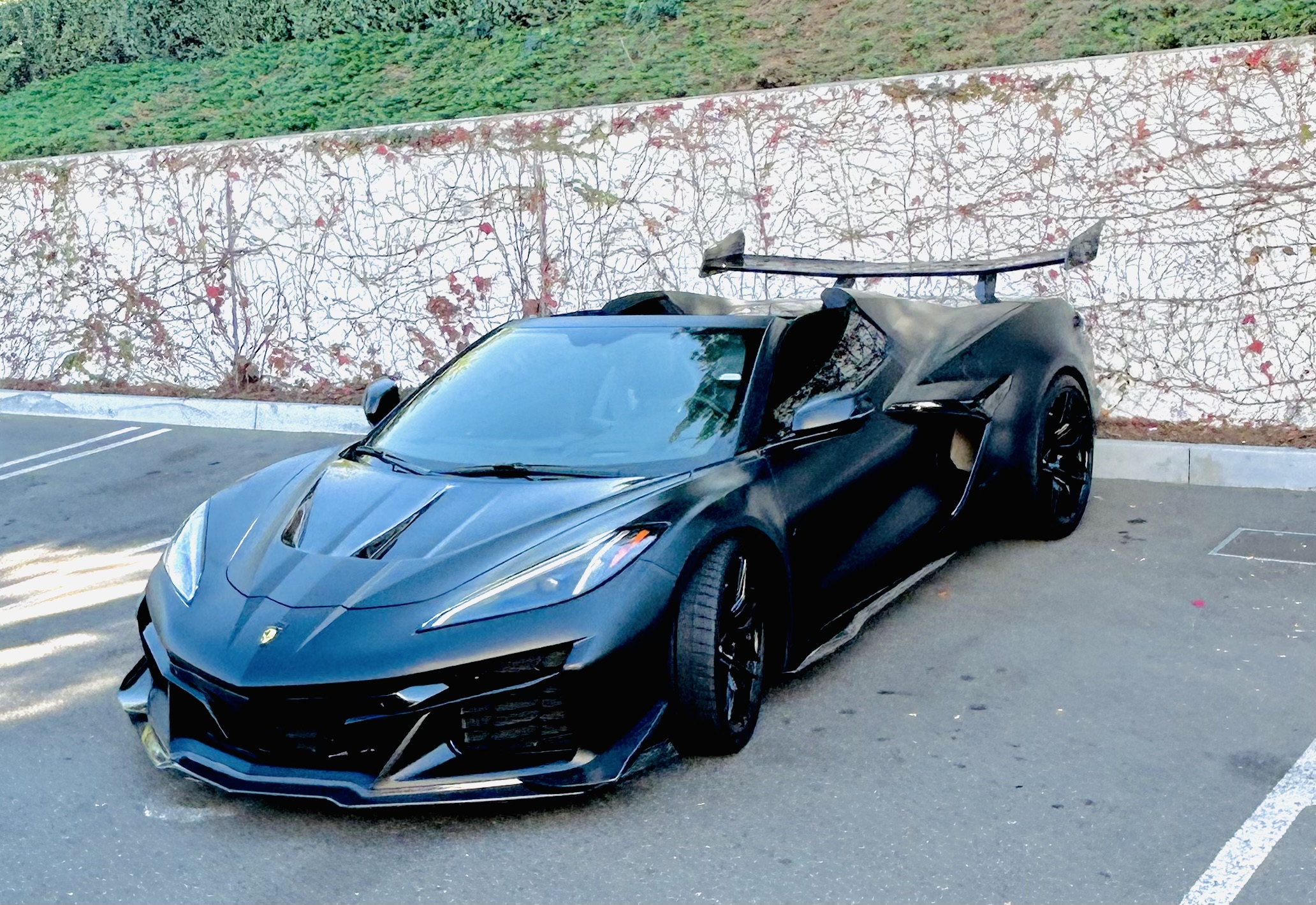 Used 2023 Chevrolet Corvette Z06 RWD image 21