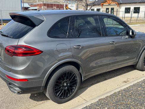 Used 2016 Porsche Cayenne Diesel image 22