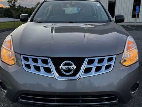 Used 2013 Nissan Rogue S FWD image 4