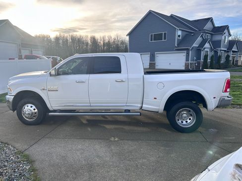 Used 2017 RAM 3500 Laramie Longhorn image 1