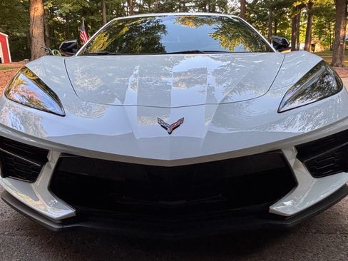 Used 2024 Chevrolet Corvette Stingray Coupe w/ Z51 Performance Package RWD image 10