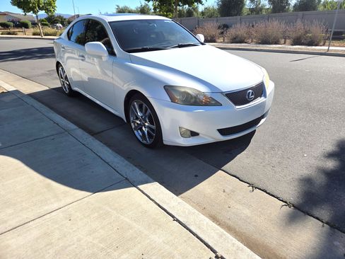 Used 2007 Lexus IS 250 RWD image 6
