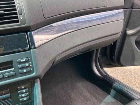 Used 1998 BMW 528i Sedan RWD image 15