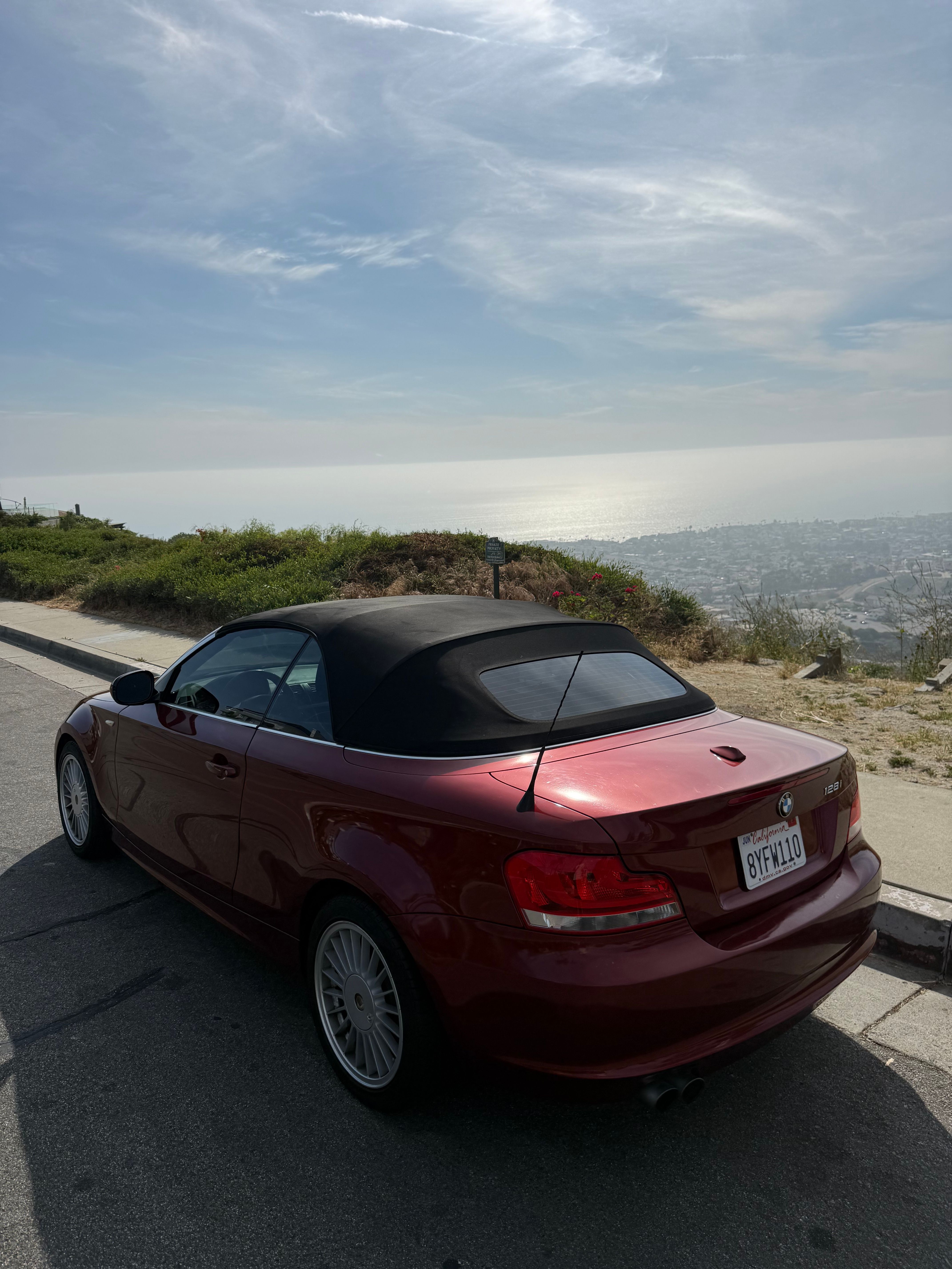 Used 2012 BMW 128i Convertible RWD image 9