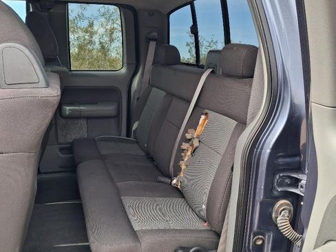 Used 2005 Ford F150 XLT image 9