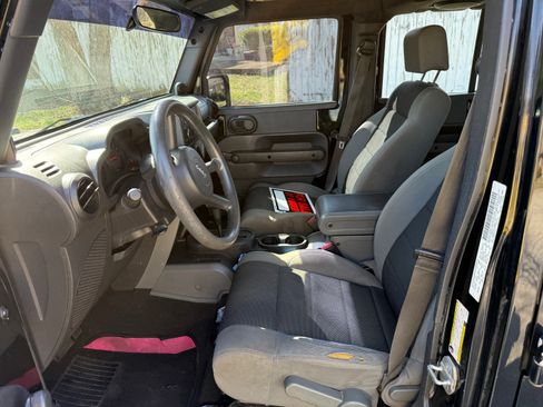 Used 2007 Jeep Wrangler Unlimited X image 10