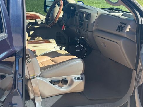 Used 2002 Ford Excursion Limited RWD image 12