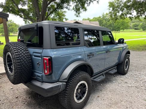 Used 2024 Ford Bronco Badlands AWD/4WD image 10