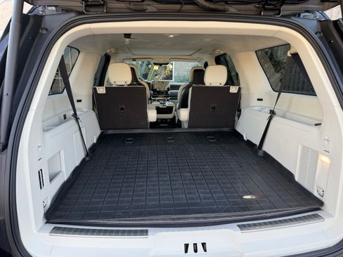 Used 2023 Lincoln Navigator L Black Label image 6