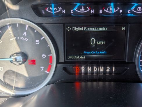 Used 2019 Ford F250 XLT w/ XLT Value Package image 12