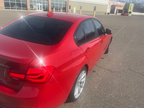 Used 2016 BMW 320i xDrive Sedan AWD/4WD image 13