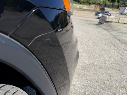 Used 2018 Jeep Grand Cherokee Limited AWD/4WD image 28