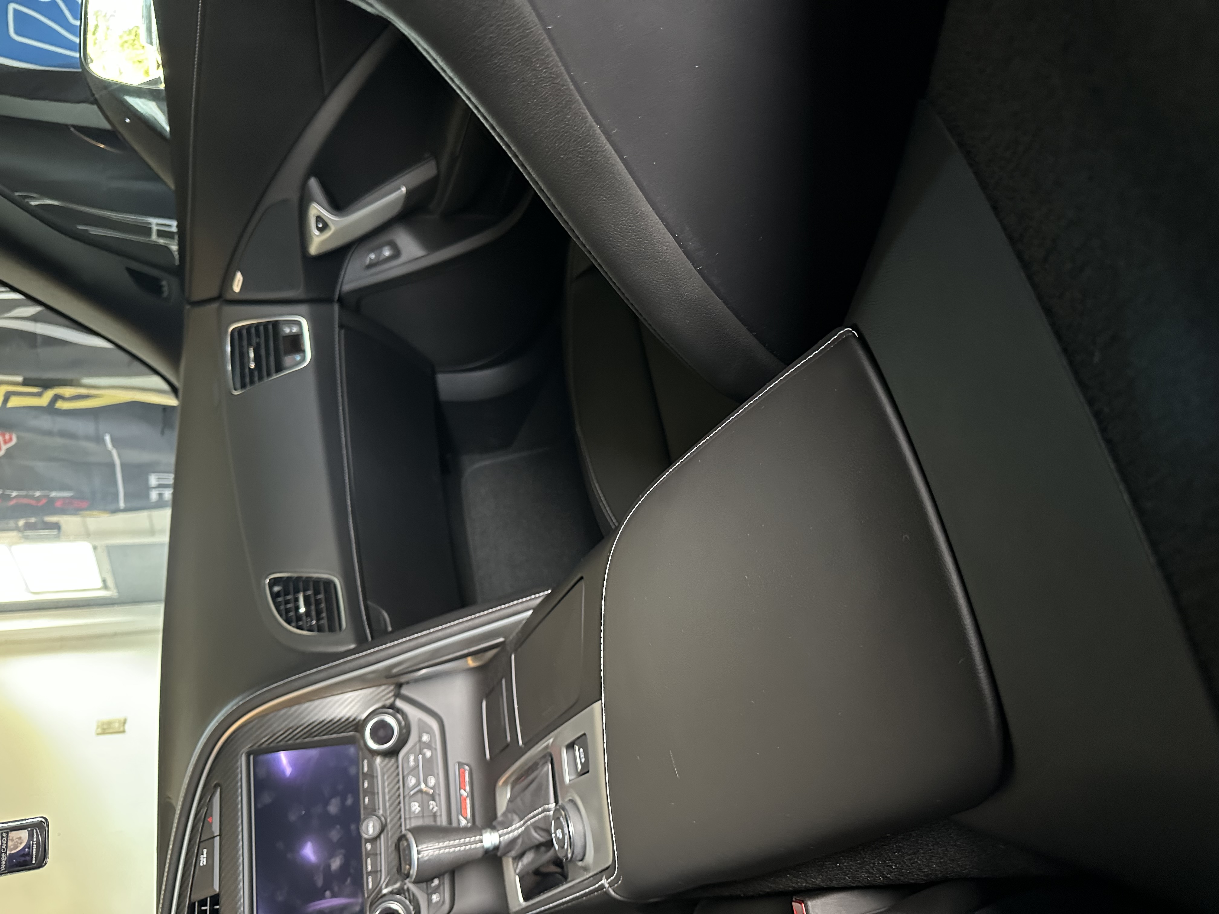 Used 2019 Chevrolet Corvette Z06 RWD image 14