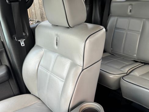 Used 2007 Lincoln Mark LT 2WD image 21