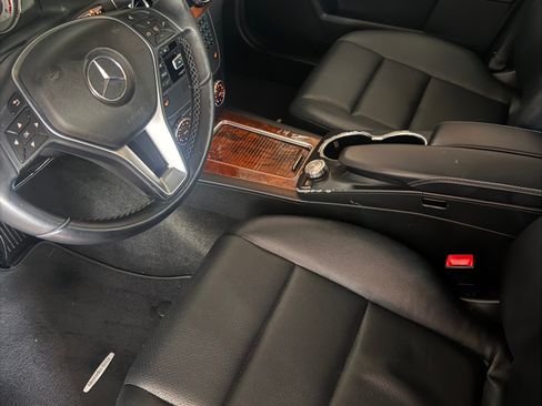 Used 2013 Mercedes-Benz GLK 350 2WD image 8