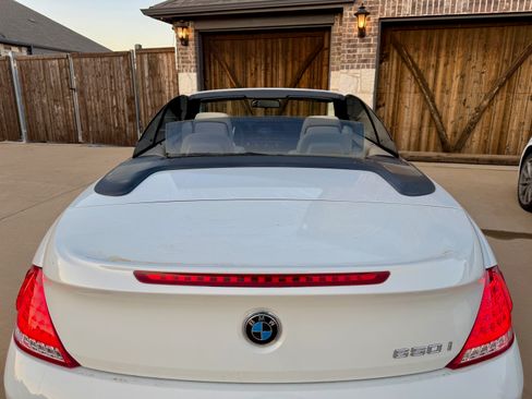 Used 2008 BMW 650i Convertible image 10