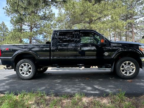 Used 2011 Ford F350 Lariat w/ Lariat Ultimate Pkg AWD/4WD image 1