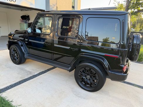 Used 2025 Mercedes-Benz G 580 w/ EQ Technology image 6