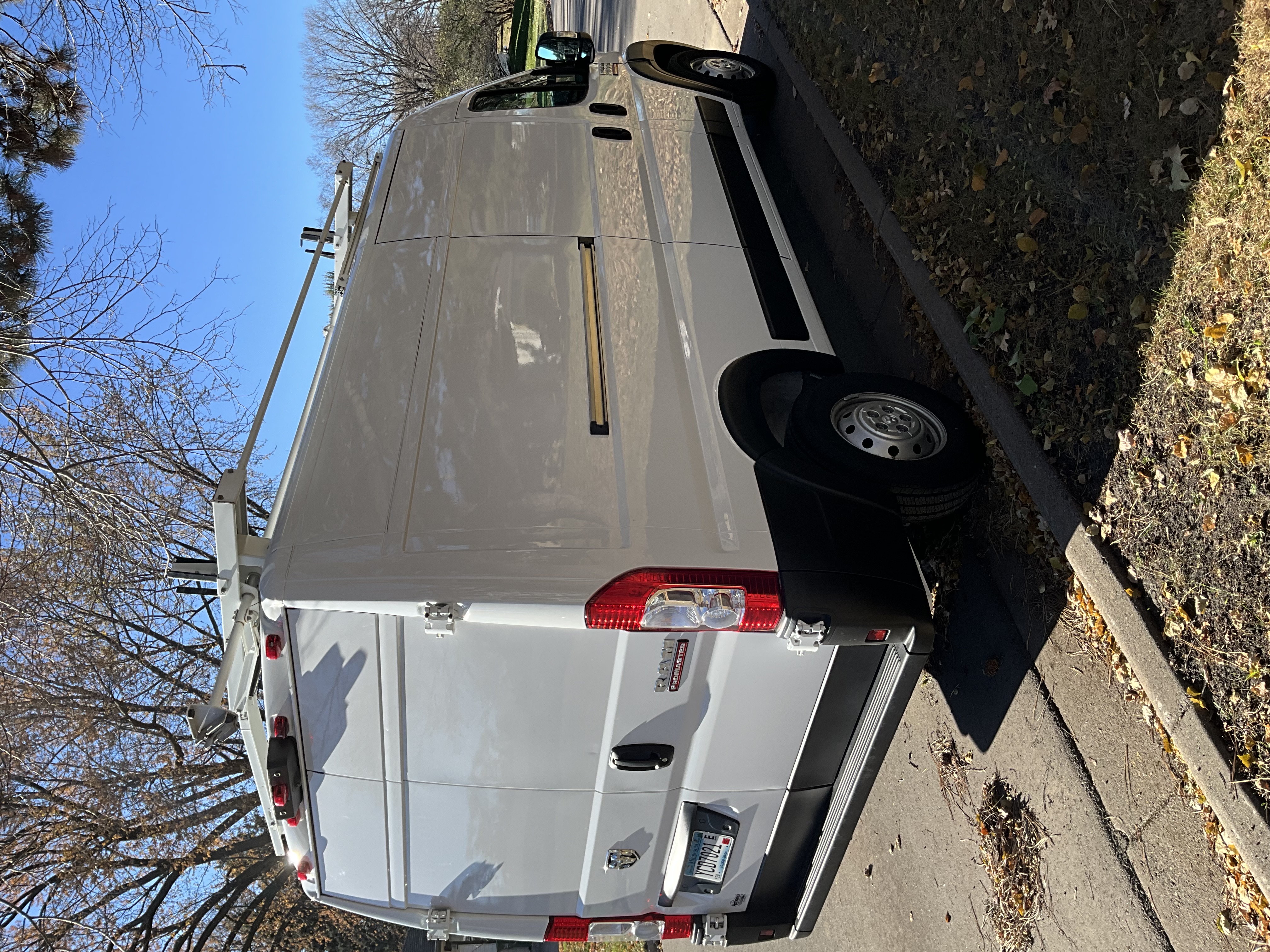 Used 2022 RAM ProMaster 2500 FWD image 11