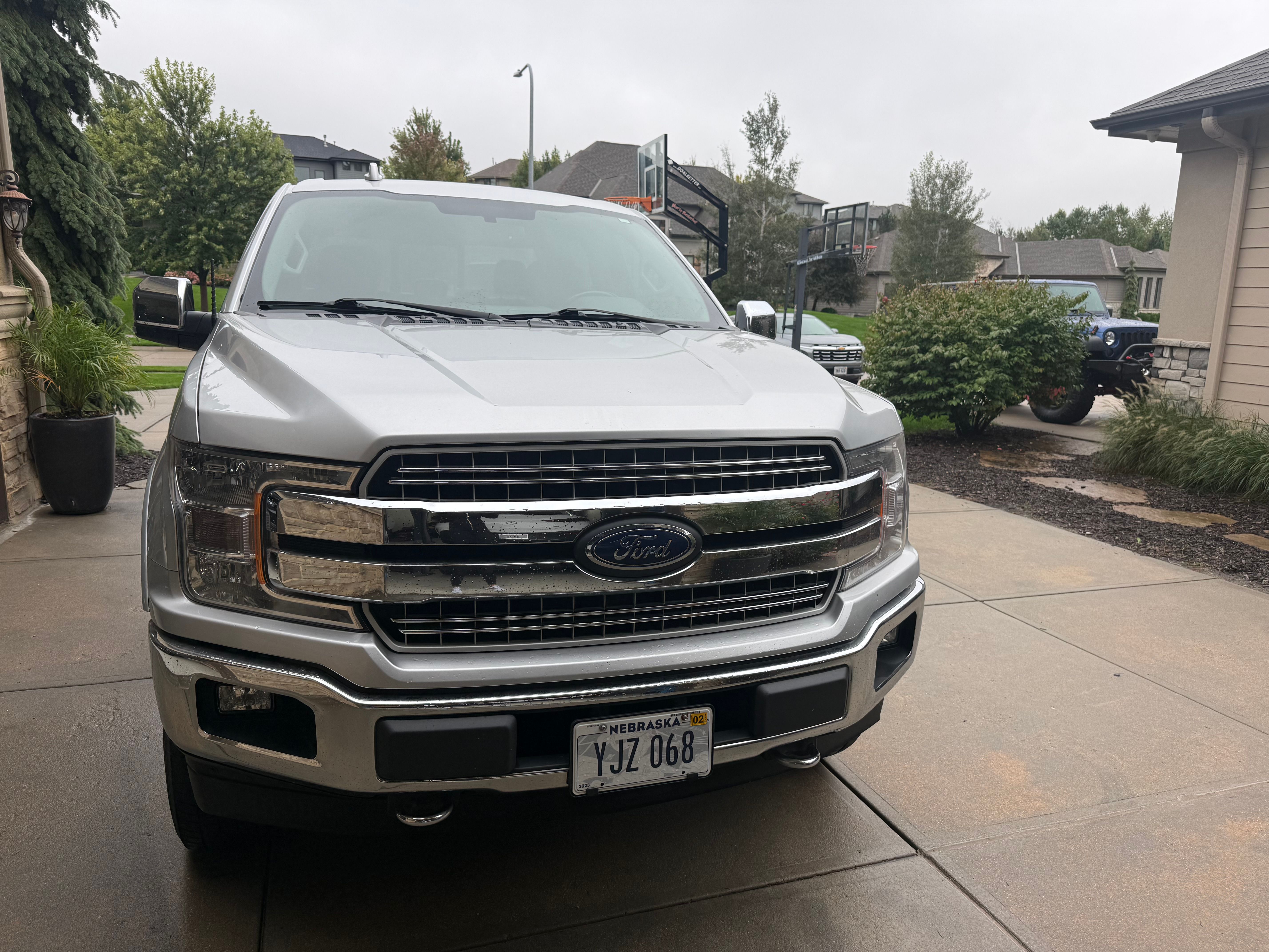 Used 2018 Ford F150 Lariat AWD/4WD image 2