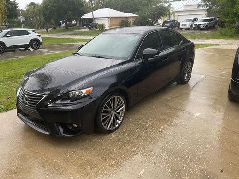 Used 2015 Lexus IS 250 w/ Premium Package image 4