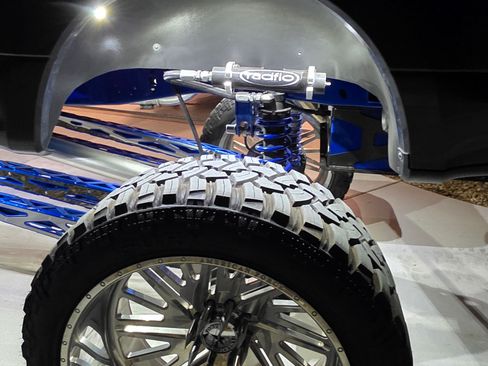 Used 2019 Ford F250 XLT w/ XLT Premium Package image 17