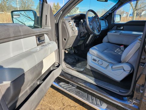 Used 2014 Ford F150 XLT w/ Equipment Group 302A Luxury image 14